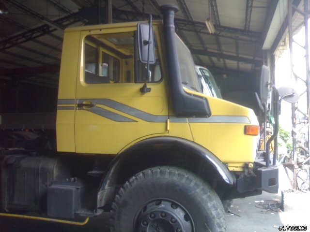 UNIMOG 剛剛翻到舊照給大家看看