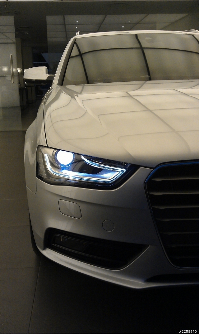 2012 audi a4 avant 小改 開箱