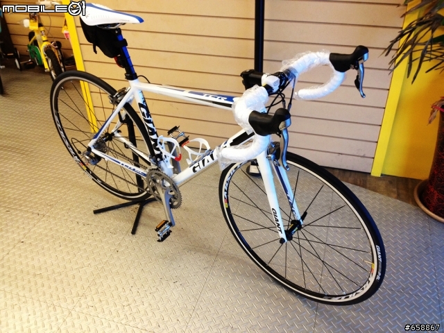 [不專業開箱文]GIANT 2012 TCR SL 2