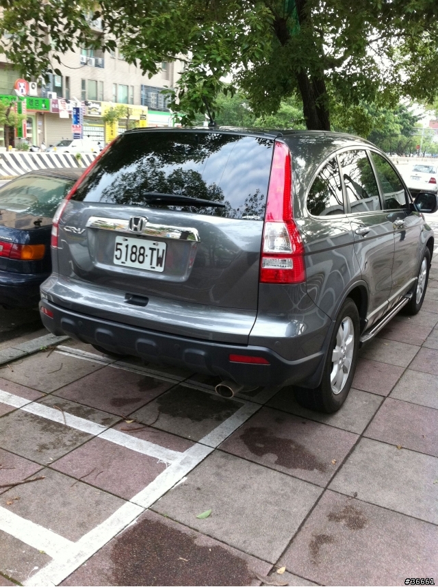 新竹原來機車格可以停汽車