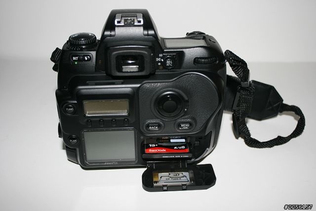 [偽開箱] Fujifilm S3 Pro