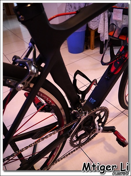 開箱文:我的新戰馬2012 GIANT TCR ADVANCED SL消光黑