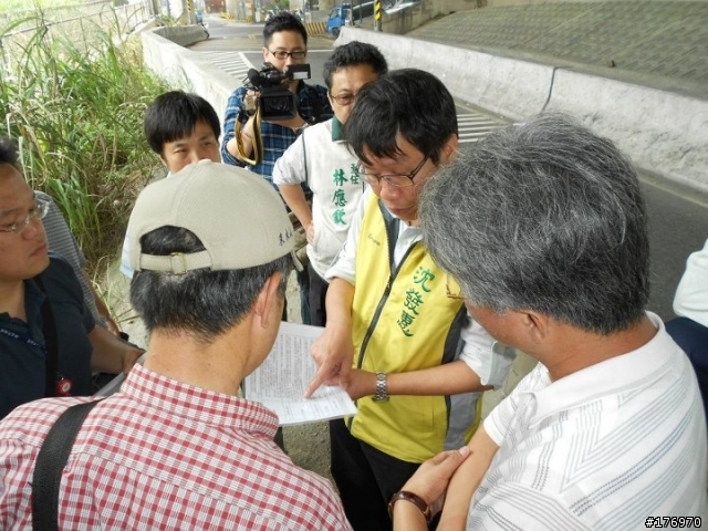 虐待機車族政策之一：汐止北山大橋