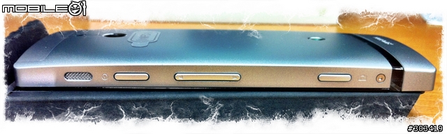 [開箱] Sony LT22i / Xperia P (Silver)