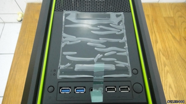 (開箱文) CoolerMaster NV-690 2代 advanced NV版/SATA硬碟外置座/透側/USB3.0