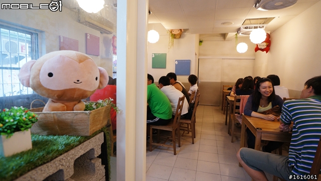 逢甲美食小吃   猴子舀糖~