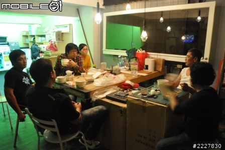 兄弟施工VS兩光設計師 (當小蝦米遇到大白鯊),自己DIY強力收尾中(工作風)