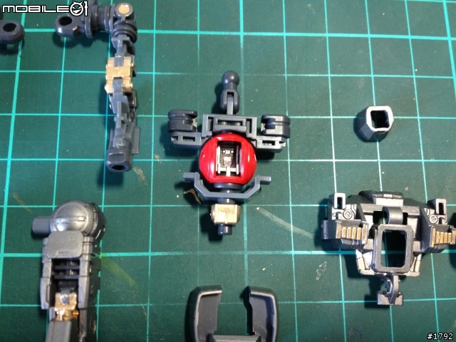 [ 分享] RG RX-178 Gundam Mk-II A.E.U.G. 測試機！（圖多小心 , 5/08 更新）