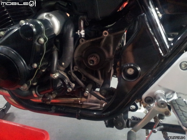 [更新]我的CB400 2010 SP塗裝 DMV把手總成 齒盤 O牌防甩上身!