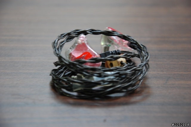 JH16升級線心得文！Whiplash twag v2.銀龍MK2.Silverray Iem Cables