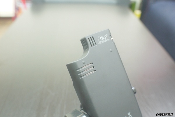 ♥【分享】Telstar iPhone專用迷你投影機