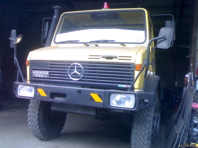 UNIMOG 剛剛翻到舊照給大家看看