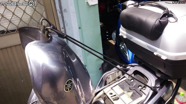 [教學]YAMAHA FZ6S Spec1 更換水箱水，安裝水溫錶、測速器、車充
