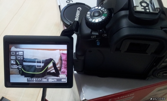 [開箱]人生第一台單眼，Canon EOS 60D ><