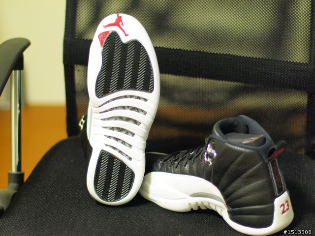 AIR JORDAN XII retro playoff - 簡單開箱