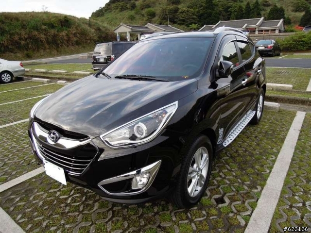 Hyundai IX35 (( 黑 )) 開箱 。