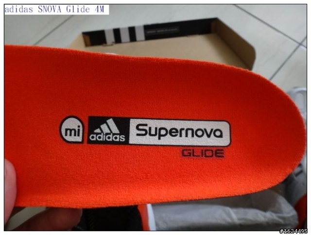 【adidas鞋測活動】adidas SNOVA Glide 4M 開箱、體驗、鞋測心得分享「參加adidas跑鞋試用活動心得分享」