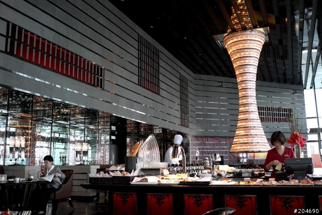 [分享] 世界最高飯店 - 香港 Ritz-Carlton