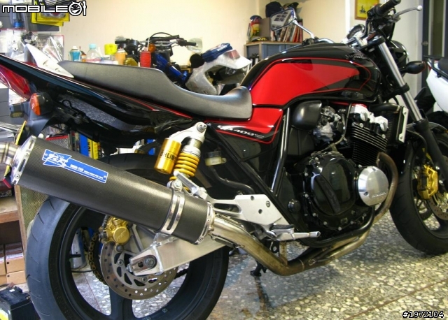 [更新]我的CB400 2010 SP塗裝 DMV把手總成 齒盤 O牌防甩上身!