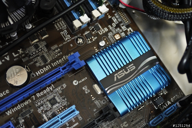 母親節快樂之老媽FB專用機 - 聯力 PC-8N 開箱