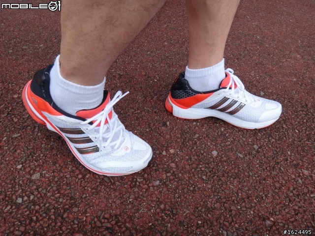 【adidas鞋測活動】adidas SNOVA Glide 4M 開箱、體驗、鞋測心得分享「參加adidas跑鞋試用活動心得分享」