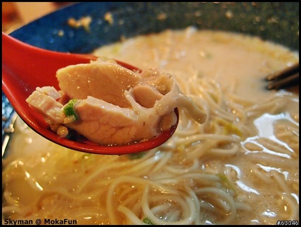 [食記]台中-大海豚骨拉麵。激起味蕾的浪花
