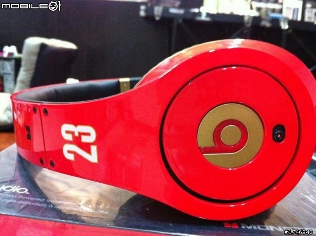 Monster Beats 耳機 Studio 詹姆斯 23 明星版