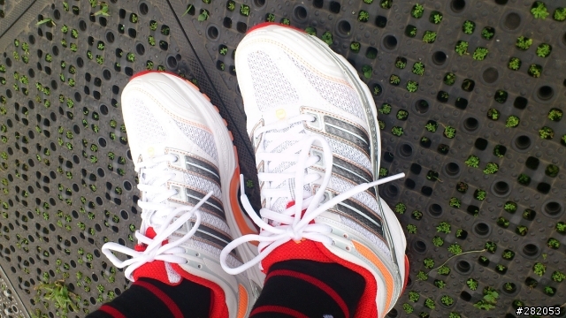 【adidas鞋測活動】adidas Response Stability 4M 一般型跑者入門鞋款 分享