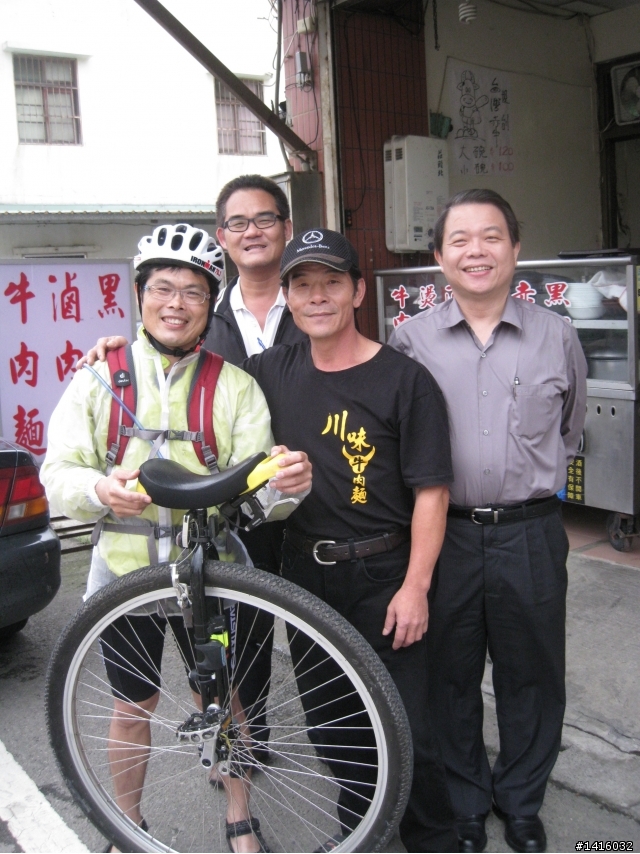 【獨輪車踩呀踩 】 西濱挑戰【淡水到後龍114K】2012.04.26