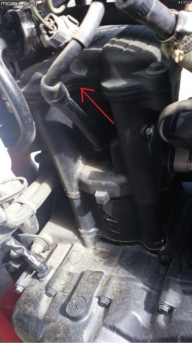 [教學]SYM T2更換水箱水、火星塞、安裝水溫表