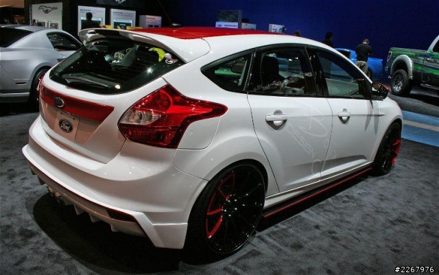 FOCUS MK3上市了嗎? 快瘋了啦 那台很帥耶