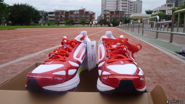 「參加adidas跑鞋試用」adizero F50 2M 競賽型跑者專用鞋款~心得分享
