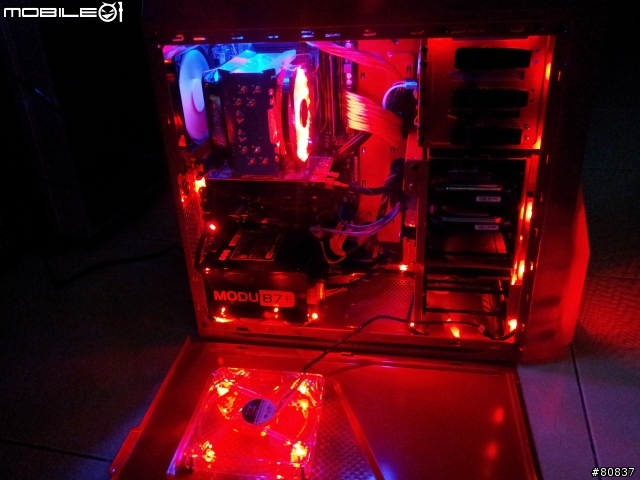[IVY 新電腦開箱] 紅色小幻影 + i7-3770