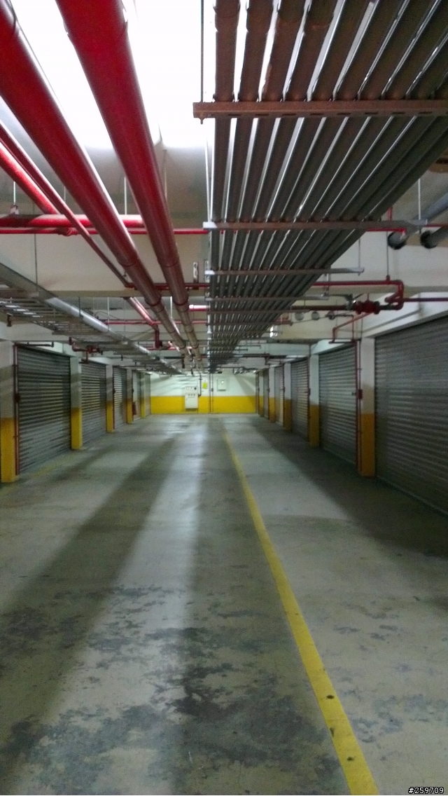 有人想看 ONE X 跟 N8 照相PK嗎? (新增環球室內試拍)