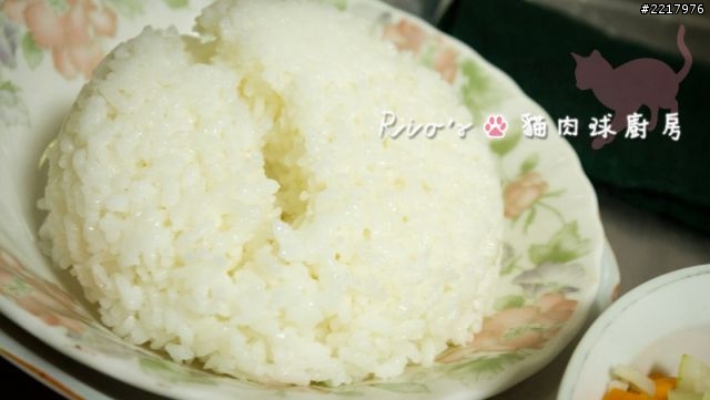 [貓肉球廚房]翻滾吧~"炒蛋飯"