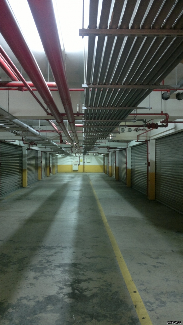 有人想看 ONE X 跟 N8 照相PK嗎? (新增環球室內試拍)