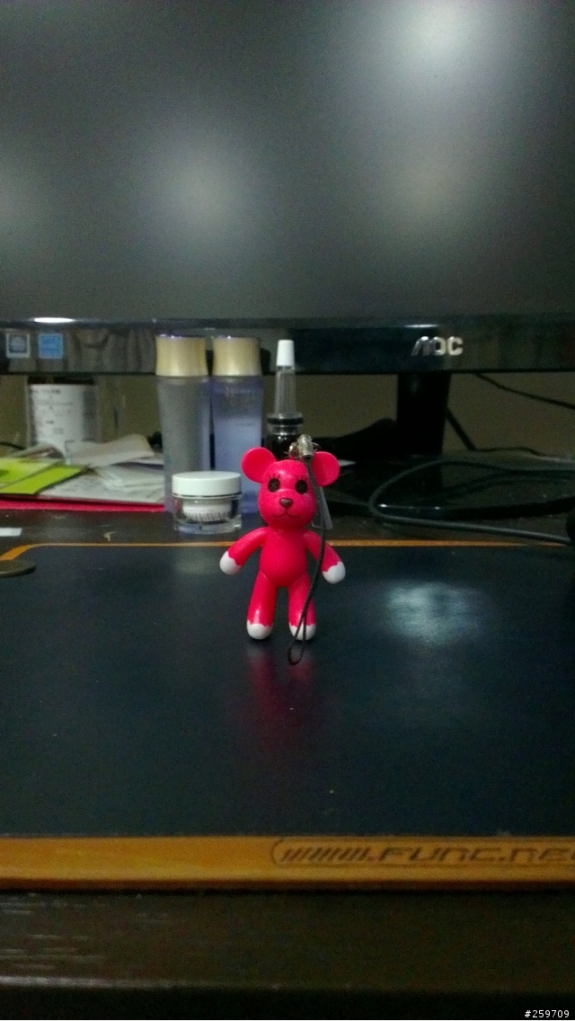 有人想看 ONE X 跟 N8 照相PK嗎? (新增環球室內試拍)