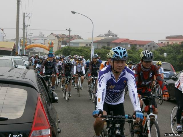 20120512  - 2012單車漫遊南瀛國家風景區系列關子嶺101KM ( 出發照..小DC隨便拍. ^_^ )