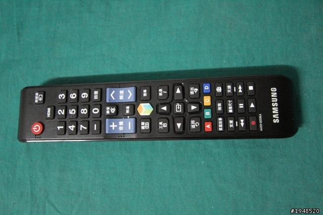 SAMSUNG ES6100打遊戲專用電視開箱~