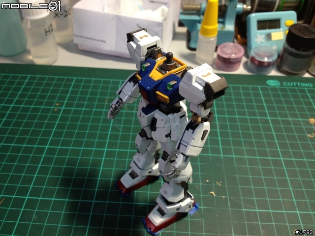 [ 分享] RG RX-178 Gundam Mk-II A.E.U.G. 測試機！（圖多小心 , 5/08 更新）