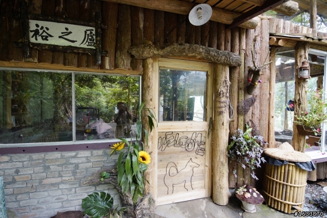  DIY簡單蓋鋼構木屋