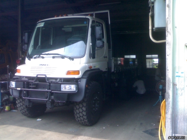 UNIMOG 剛剛翻到舊照給大家看看