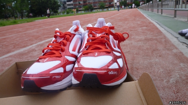「參加adidas跑鞋試用」adizero F50 2M 競賽型跑者專用鞋款~心得分享