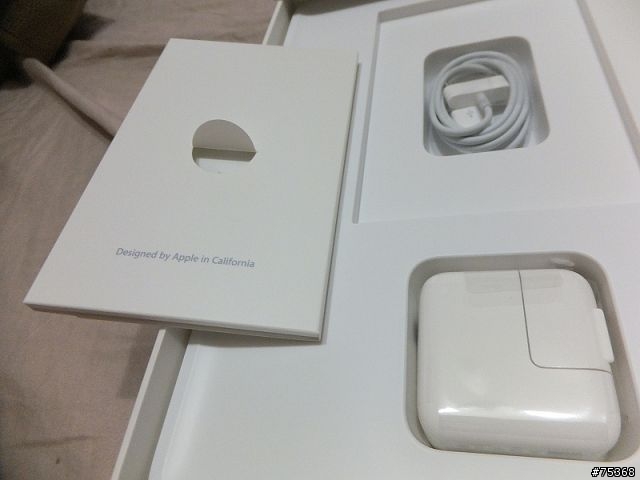 [分享]官網雷雕之全新iPad,同場加映皮套,藍芽鍵盤配件,及DIY讓Targus Versavu支援全新iPad自動喚醒