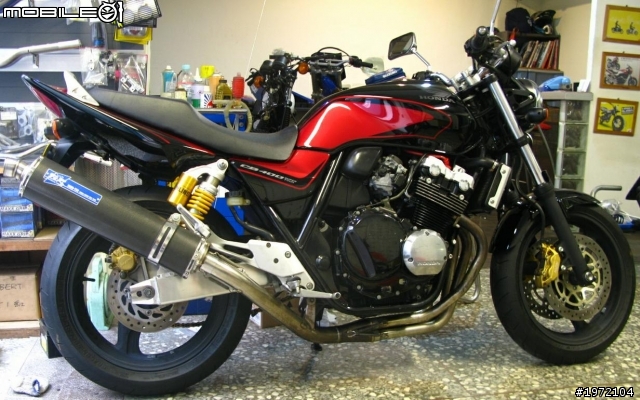 [更新]我的CB400 2010 SP塗裝 DMV把手總成 齒盤 O牌防甩上身!