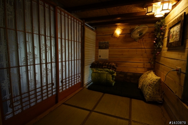  DIY簡單蓋鋼構木屋