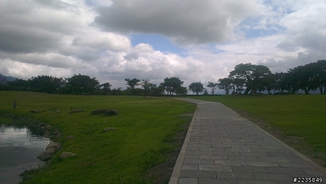 HTC ONE X & Sensation相機超級比一比 多圖【台東景點】