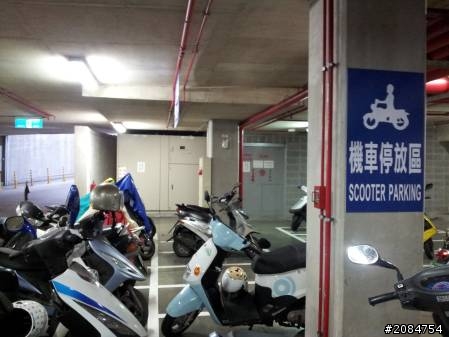 省道一姐輕省生活，噗哧女孩向前衝！