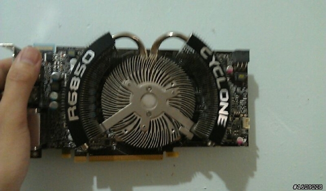 [以解決]MSI R6850 OC 葉片不小心被我踢斷了