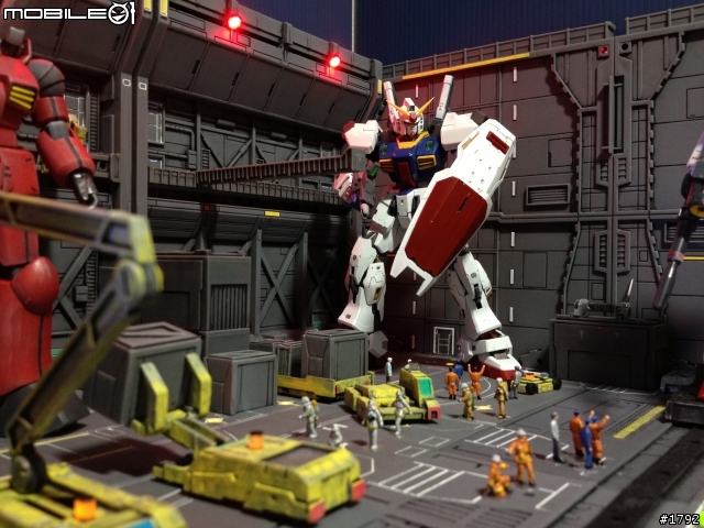 [ 分享] RG RX-178 Gundam Mk-II A.E.U.G. 測試機！（圖多小心 , 5/08 更新）